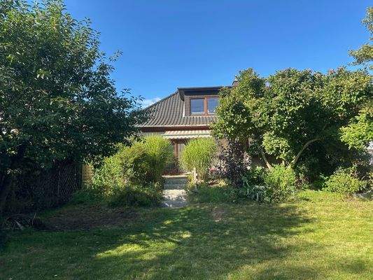 Zugang zum Garten.jpg