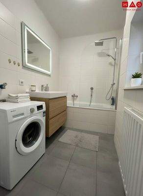 Einrichtungsvoschlag Bad KI generiert