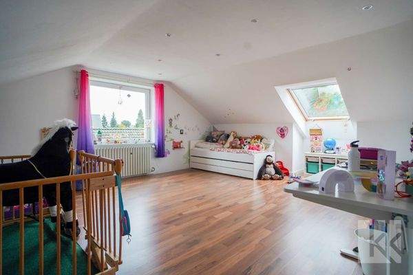 Hier befinden sich zwei...