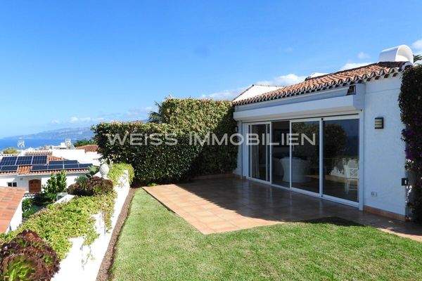 Haus in schöner Meerblicklage