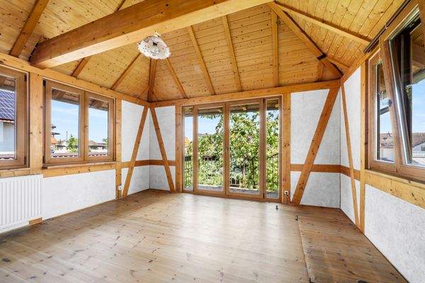 Wohnzimmer mit Blick zum Garten