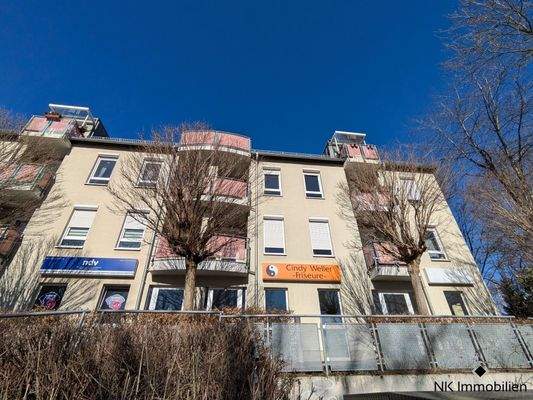 Wohn- und Geschäftsgebäude