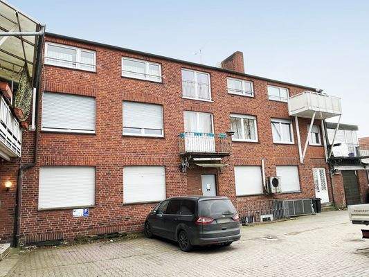 Hinteres Gebäude - Innenhof