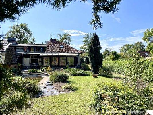 Großer Garten und Architekten Haus