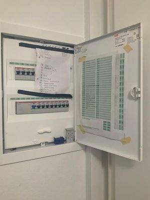 Sicherungskasten OG rechts