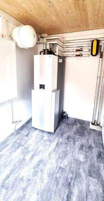 Hauswirtschaftsraum - Wärmepumpe - Erdgeschoss