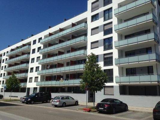 Vorder_Seitenansicht_Haus_44_46_48