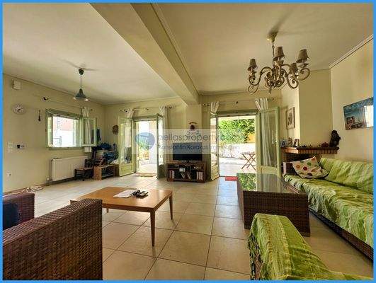 c99d0ed3510a492eb910c1b566707a70-original