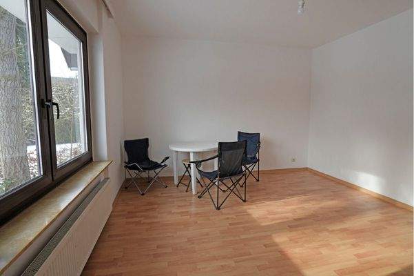 EG Zimmer Gartenseite