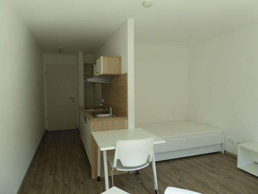 Küchenzeile und Schlafniesche