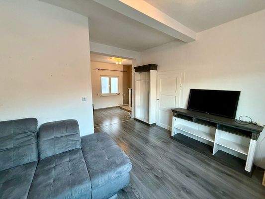 Wohnzimmer Blick zum Kamin