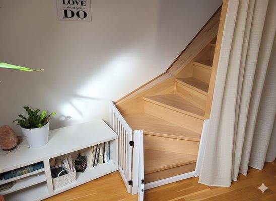 Treppe zum Dachgeschoss