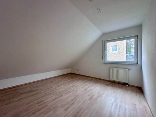 Schlafzimmer DG