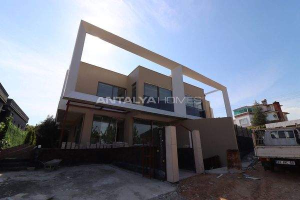 Sea and City View Advanced Villas in Mersin Mezitli
