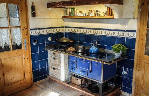 Alter Ofen moderneste Technik! (1 von 1)