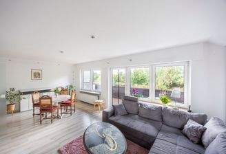 Wohn- / Esszimmer OG