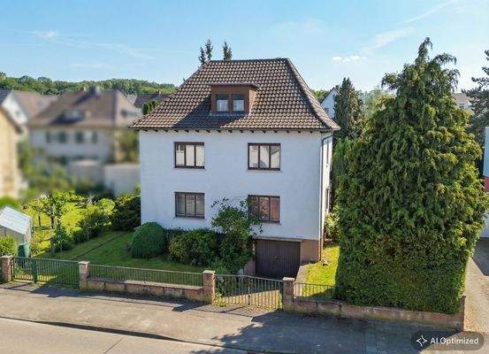 [KI-optimiertes Foto] Vorderansicht