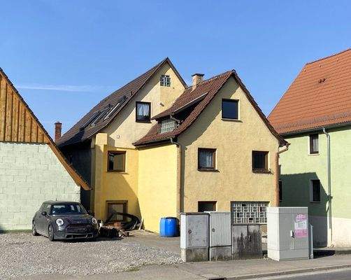 Hausansicht von Süd-Ost ...