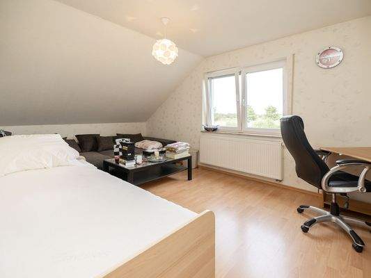 Kinderzimmer II (DG)