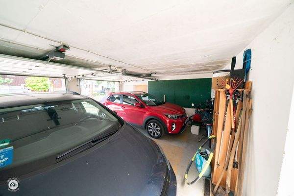 Doppelgarage