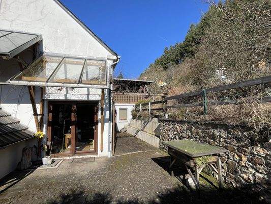 Gartenansicht seitlich