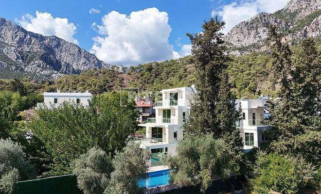Luxury Villa for Sale with Pool in Antalya Kemer