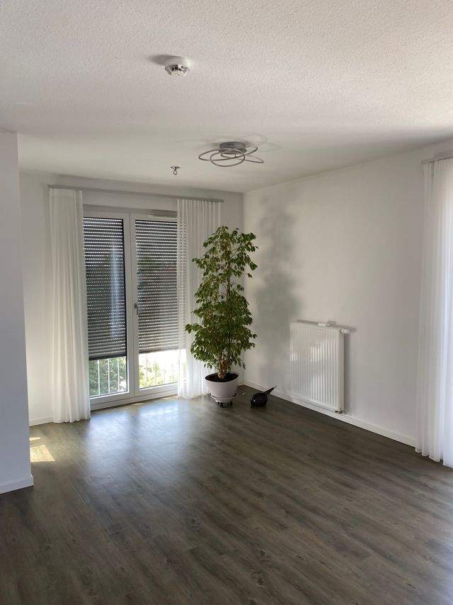 Stilvoll wohnen: Hochwertige 4-Zimmer-Dachgeschosswohnung - Photo 1