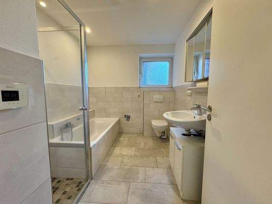 WHG rechts - Badezimmer