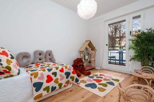 Kinder- / Arbeitszimmer