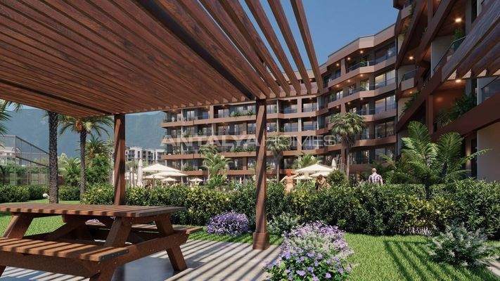 Flats in a Complex with Pool and Gym in Antalya Altıntaş