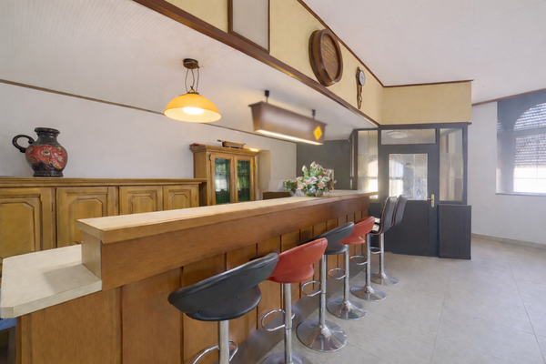 Gewerbe im Erdgeschoss