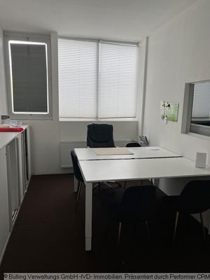 Büro 1