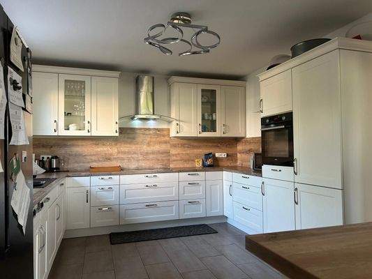 Küche mit EBK