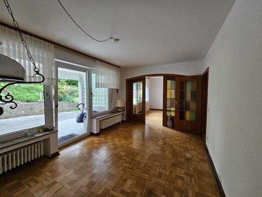 UHLZ6085.JPG E?zimmer E.G.