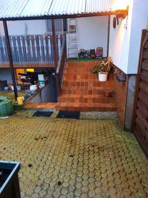 Zugang Balkon Garten.JPG