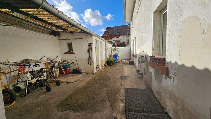 Hofansichten (2).jpg