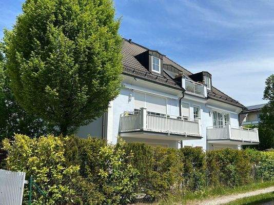 Südseite Haus mit Dachterrasse