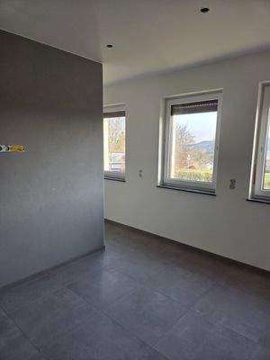 Hauptschlafzimmer mit Ankleide (2)