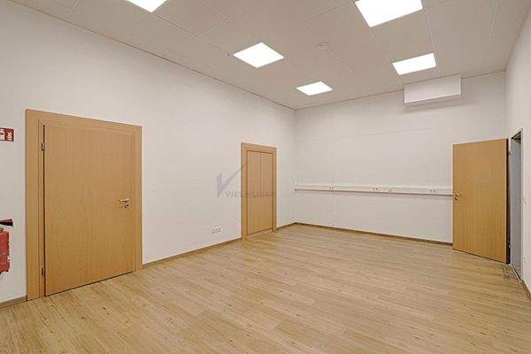 11_Aufenthalt- und Schulungsraum