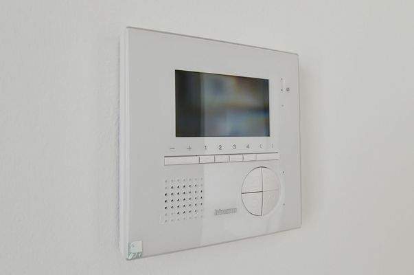 mit Videosprechanlage