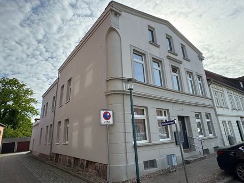 Grabow Renditeobjekte, Mehrfamilienhäuser, Geschäftshäuser, Kapitalanlage