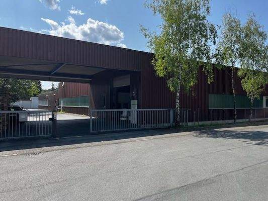 Überdachte Durchfahrt