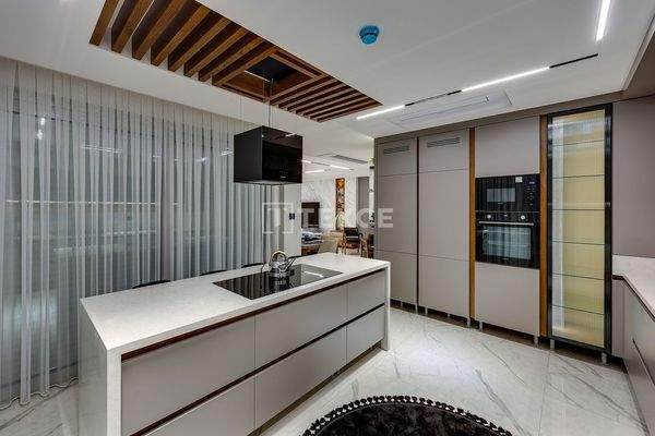 New Villas with Large Gardens and Private Pools in Kuşadası Aydın