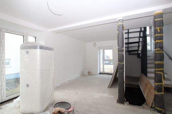 Wohn-/Ess-/Küchenraum