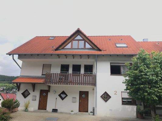 Vorderansicht, Whg. im DG