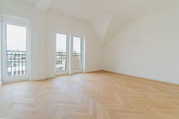 Masterschlafzimmer mit Zugang zum Vollbad