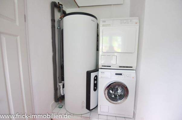 26-Warmwasserspreicher + WAMA.JPG