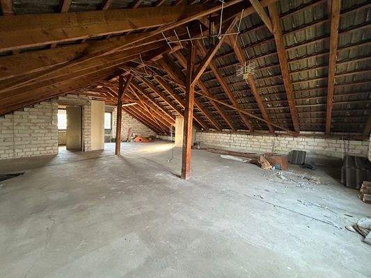 nicht ausgebautes Dachgeschoss