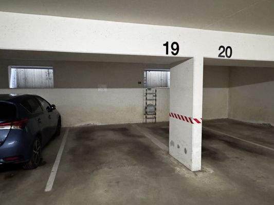 Tiefgaragenplatz