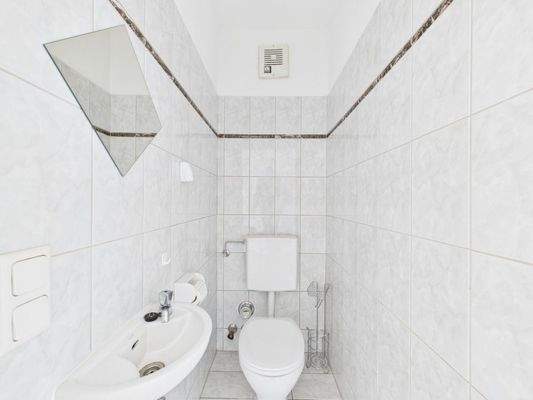 CAM04191G0-PR0077-STILL009